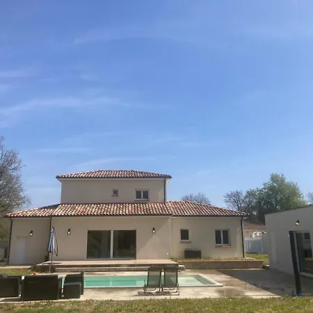 Apartment Privee Avec Piscine Montauban